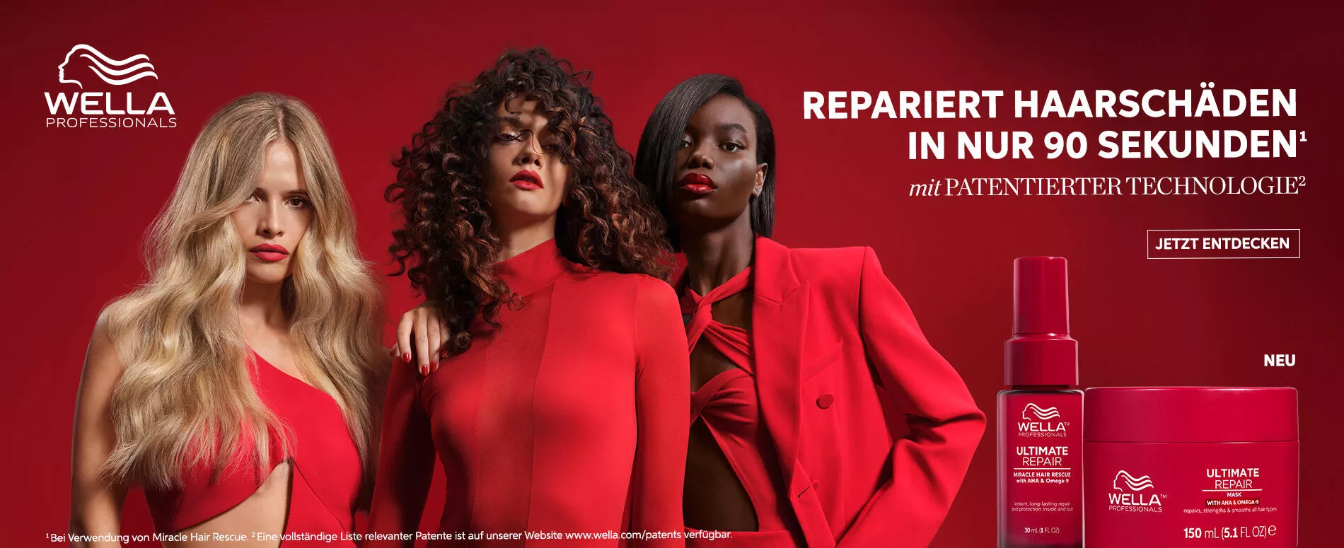 Bild von 3 Models in Rot neben einer roten Flasche Ultimate Repair Mask für geschädigtes Haar von Wella Professionals