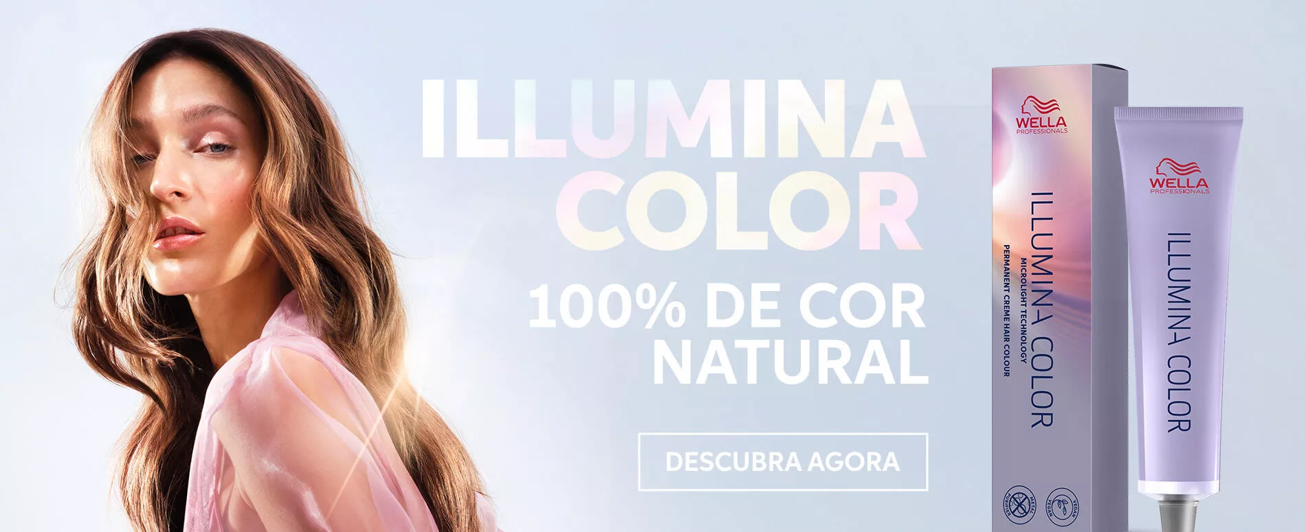 Uma modelo com cabelo castanho claro ondulado ao lado de imagens do produto para o cabelo 100% natural Illumina Color da Wella Professionals